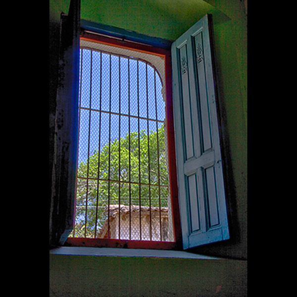 Window in the Centro Arte para la Paz (Arts for Peace) in Suchitoto